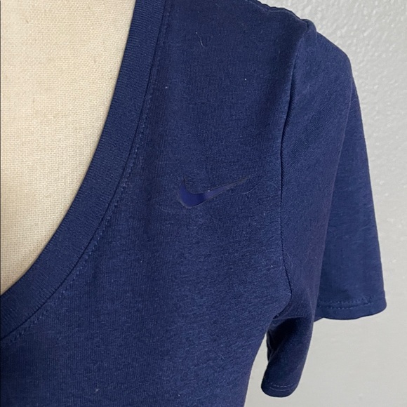 NIKE DRI-FIT ATHLETIC TEE SHORT SLEEVES  Navy V-Neck Women's Top - Picture 2 of 5
